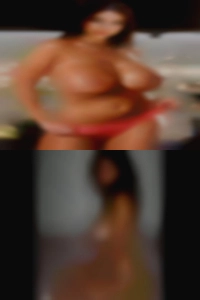 ) submissive girls / free use.
